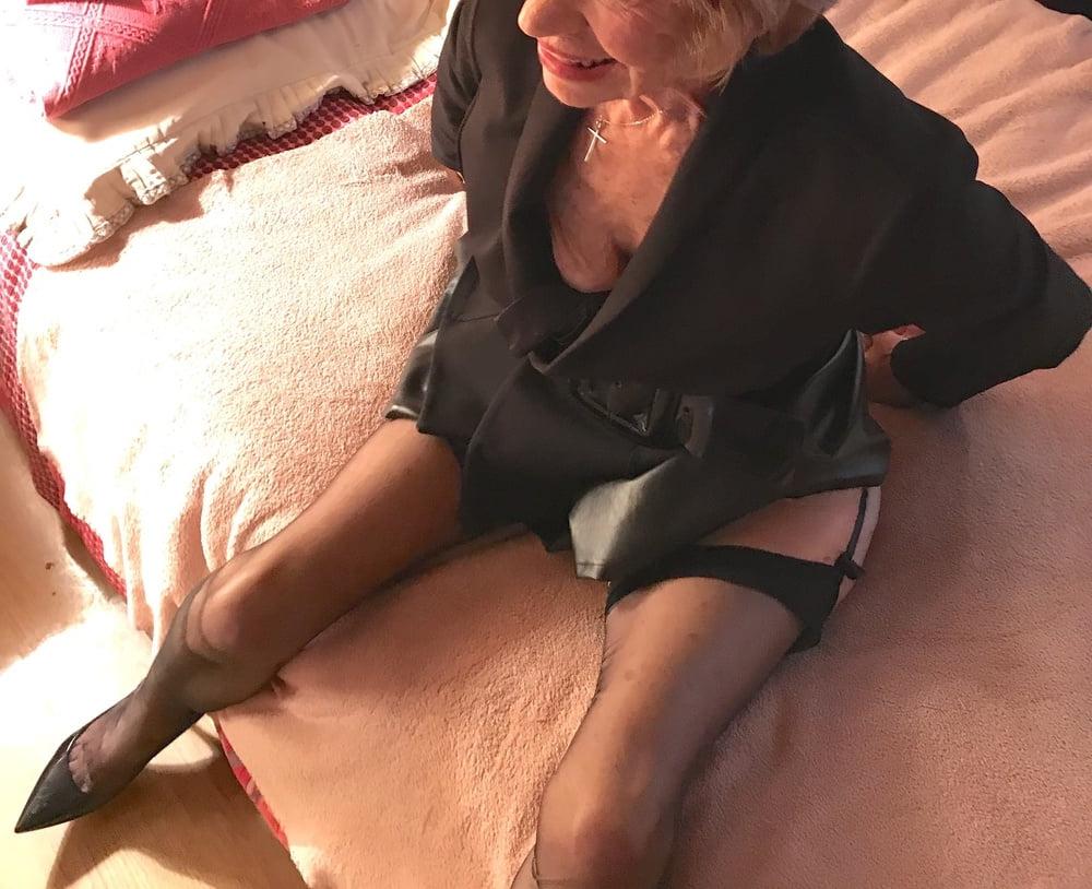 19P Sexy granny 59