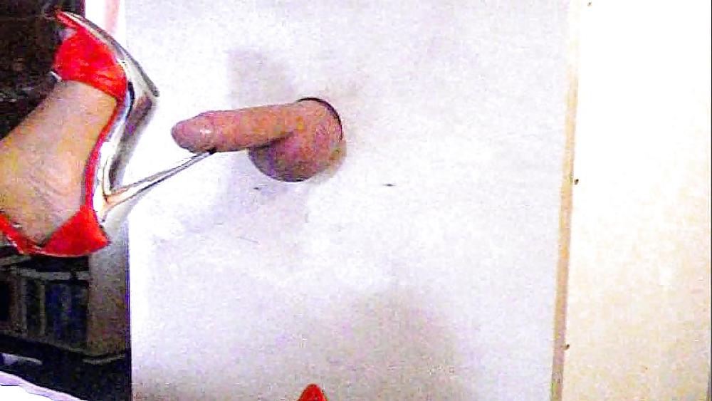 16P Mein Film - Glory Hole Shoejob mit Cumshot