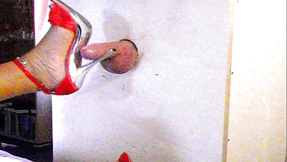 16P Mein Film - Glory Hole Shoejob mit Cumshot