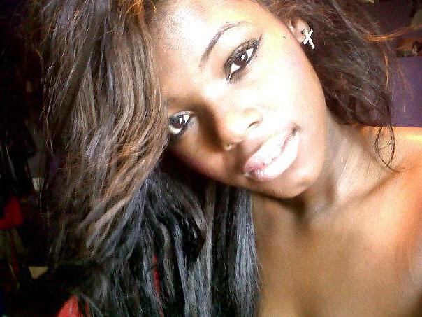 7P Unbelievably Hot Black Girl