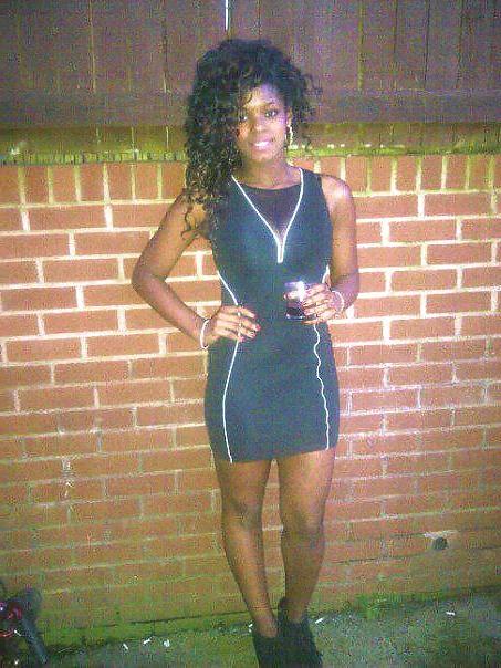 7P Unbelievably Hot Black Girl