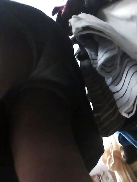 20P Upskirt 3