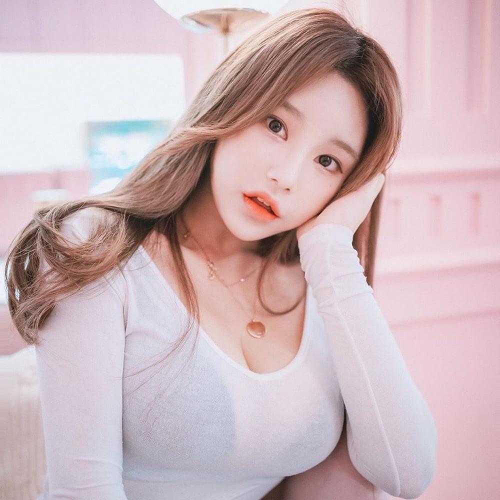 25P Insta Babe 12