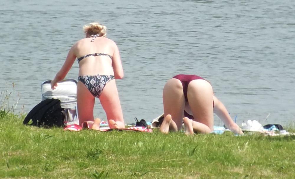25P voyeur