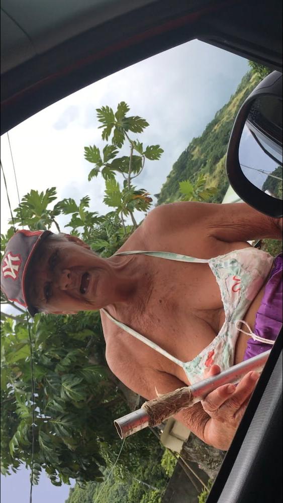 16P Granny Henriette 80 ans