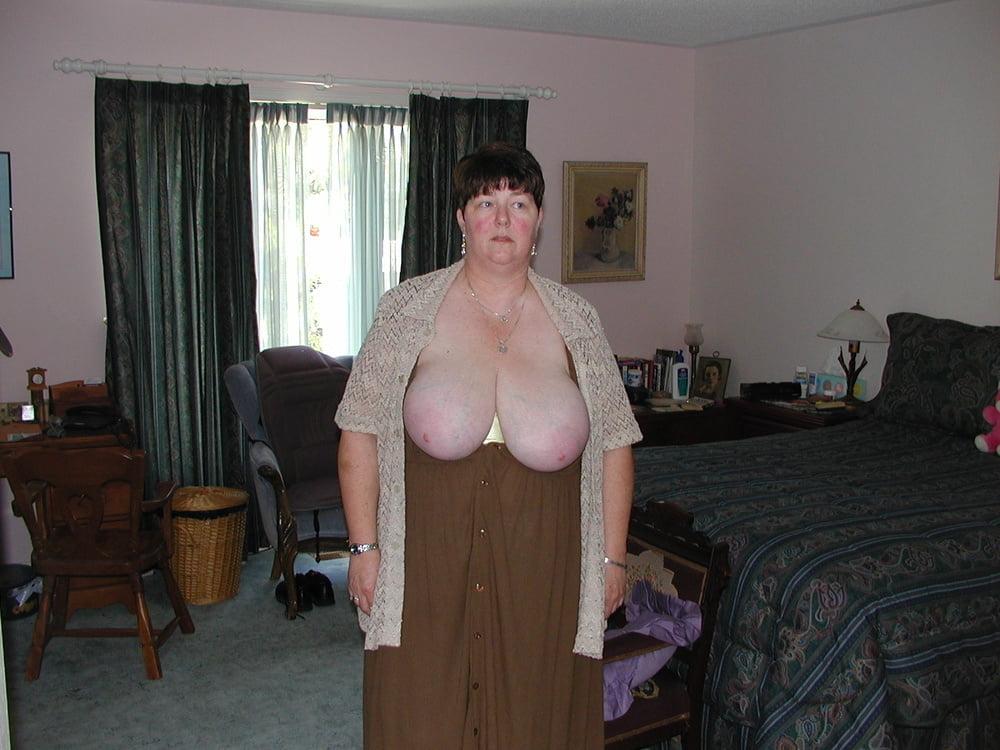 25P beaver55 Granny big big titts