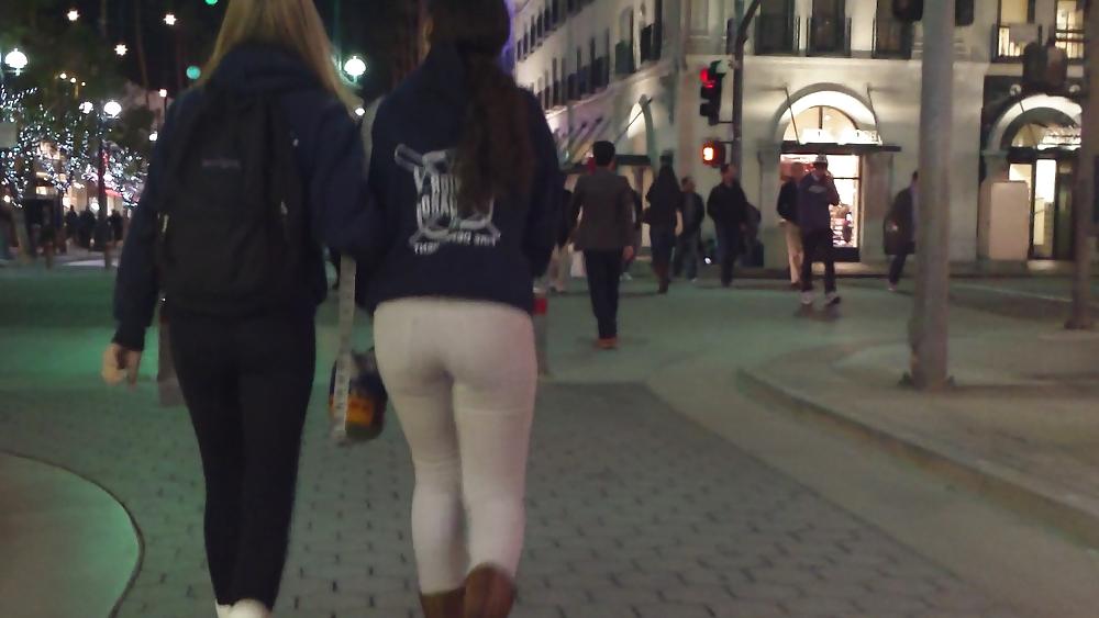 19P More nice Teen ass & butt in white jeans 