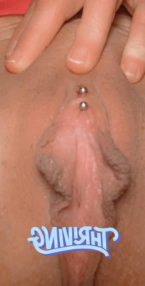 13P I wanna feel that HEAT! Wilhelmenia's Clit Piercing #VCH