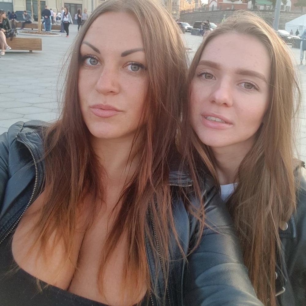 16P Busty Russian Woman 3641