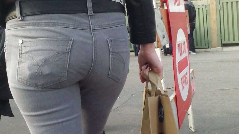 25P Sweet Teen Ass & butt in tight jeans 