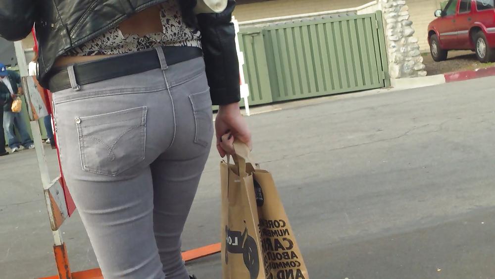 25P Sweet Teen Ass & butt in tight jeans 