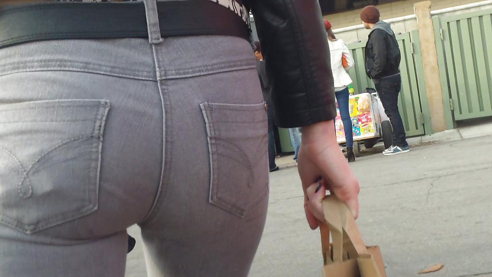 25P Sweet Teen Ass & butt in tight jeans 
