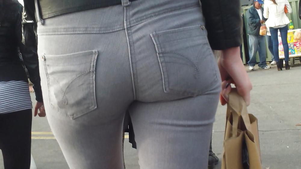 25P Sweet Teen Ass & butt in tight jeans 