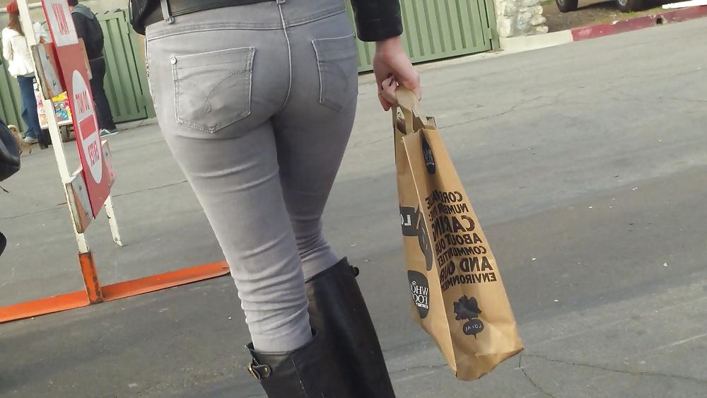25P Sweet Teen Ass & butt in tight jeans 
