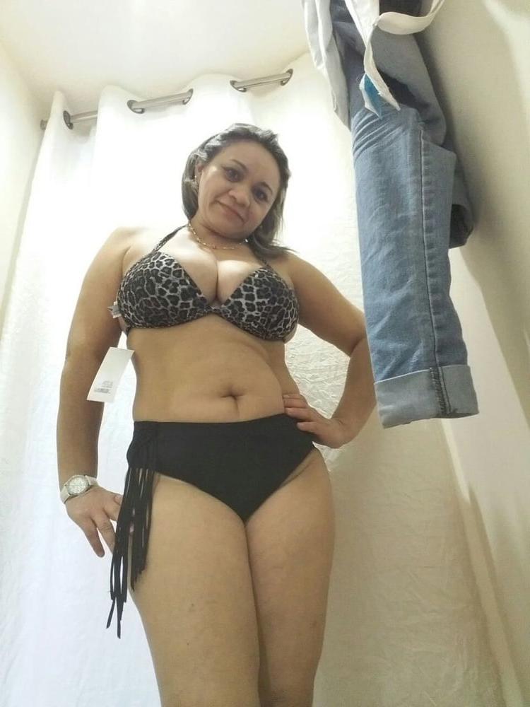25P Mature ass boobs nipples  IG: gamezyasmin