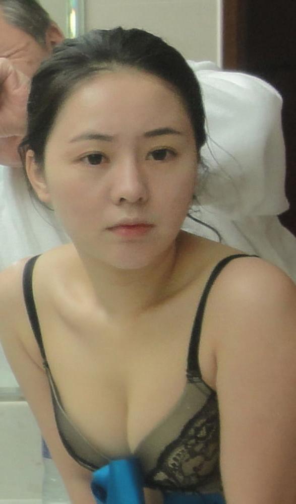 25P Amateur Asian 12