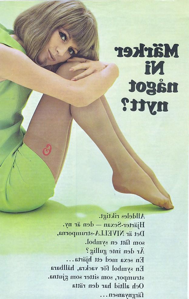 25P Retro Pantyhose Ads