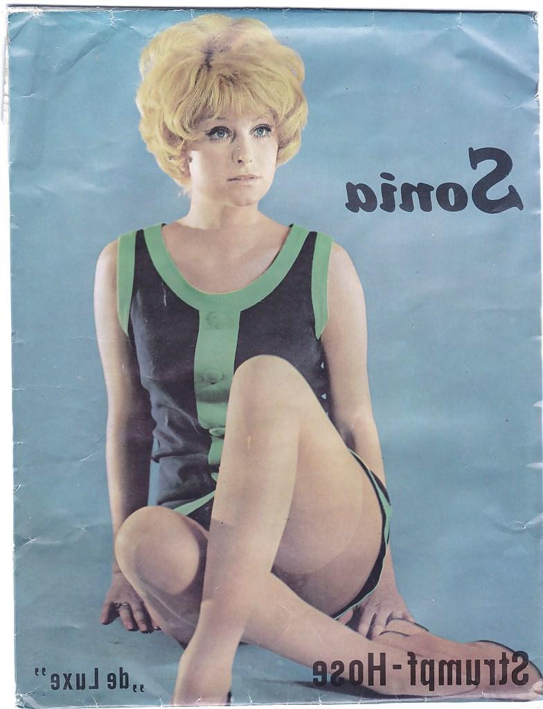 25P Retro Pantyhose Ads