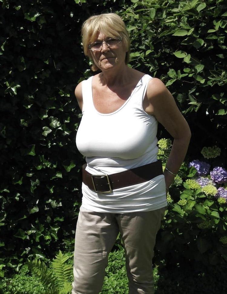25P Various granny mature bbw busty clothes lingerie 5