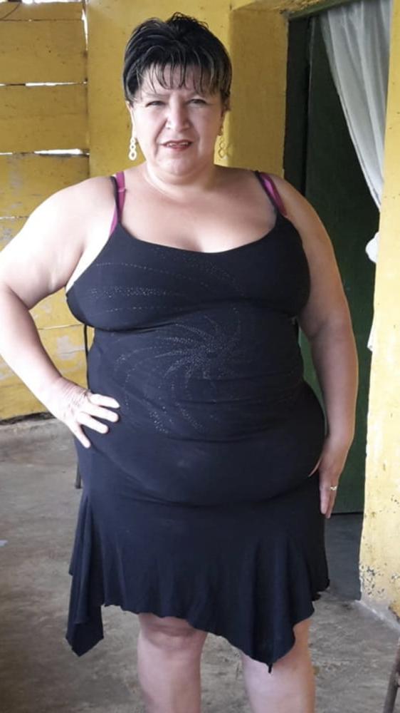 20P BBW - Mature - Clothed 4