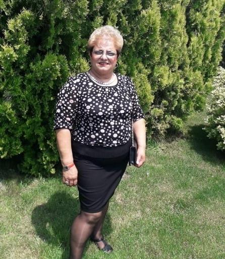 20P BBW - Mature - Clothed 4