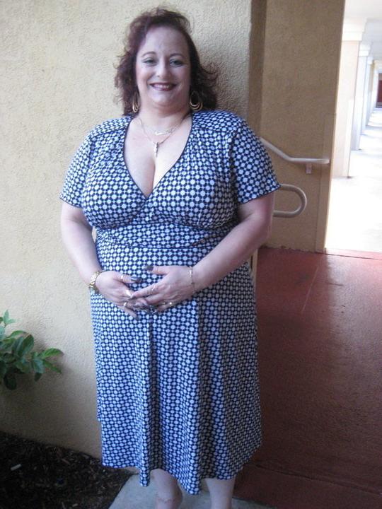 20P BBW - Mature - Clothed 4