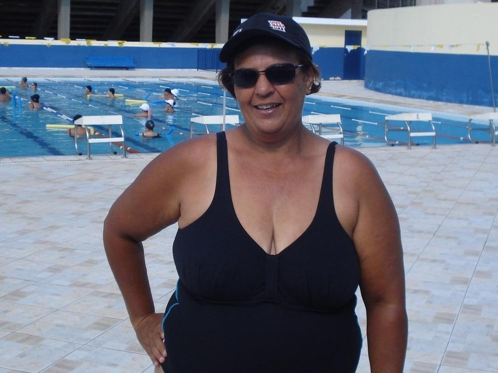 16P Bbw mix 640 (Big older women in swimsuite)