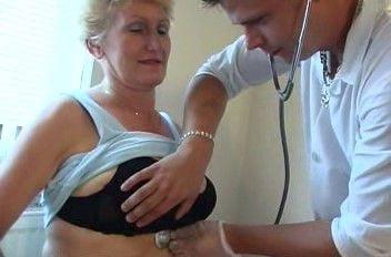 25P 1012. #granny #grandma #mature