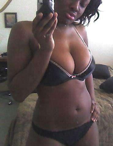 5P HOT NIGERIAN GIRL