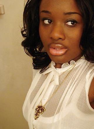 5P HOT NIGERIAN GIRL