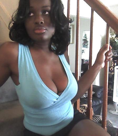 5P HOT NIGERIAN GIRL