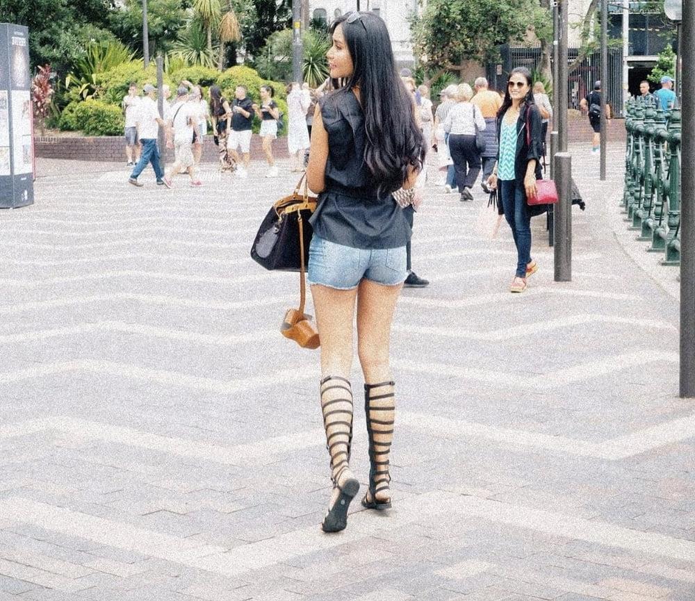 25P Asian voyeur 1