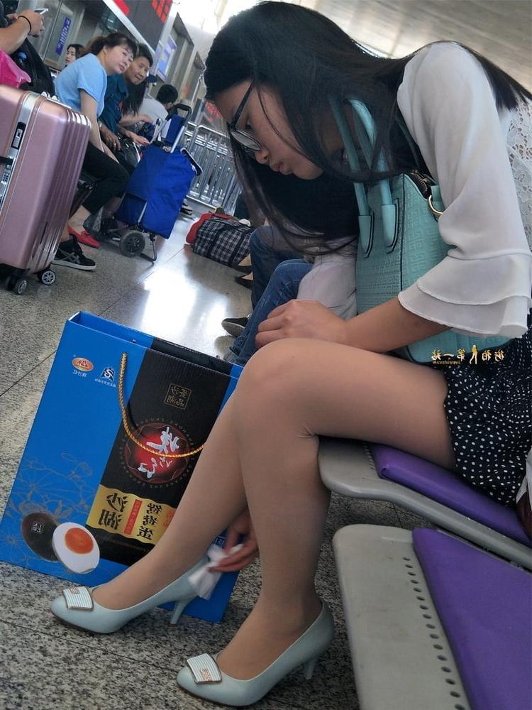 25P Asian voyeur 1