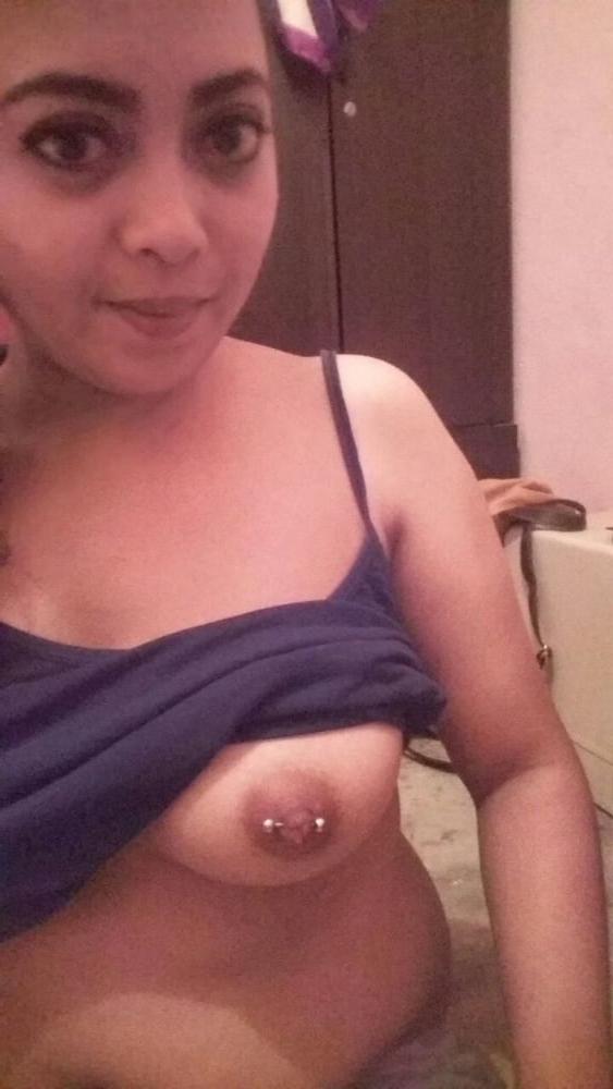25P Hijabi Girl 0001 (Leaked Nudes)