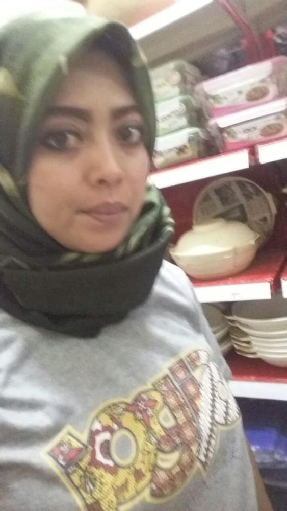 25P Hijabi Girl 0001 (Leaked Nudes)