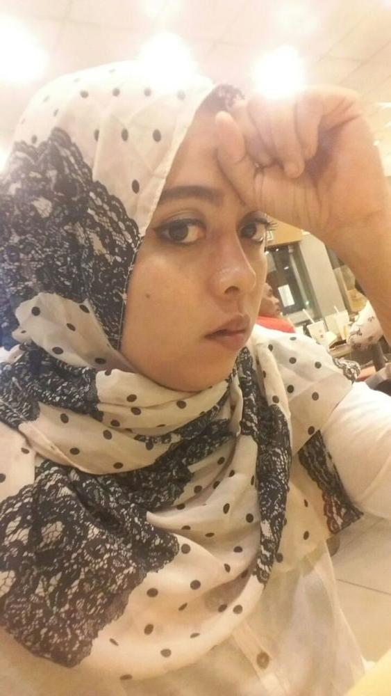 25P Hijabi Girl 0001 (Leaked Nudes)