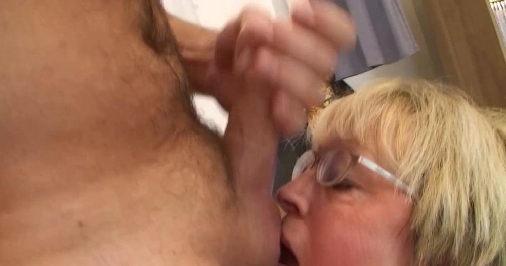 25P 1002.5  #granny #grandma #mature