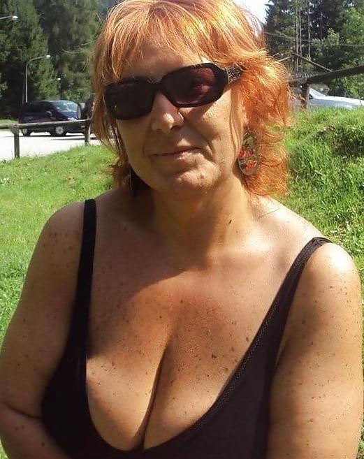 16P Bbw mix 642 (Big older women in swimsuite)