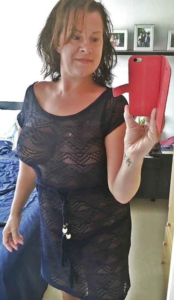 25P Just catch a horny Granny (560)
