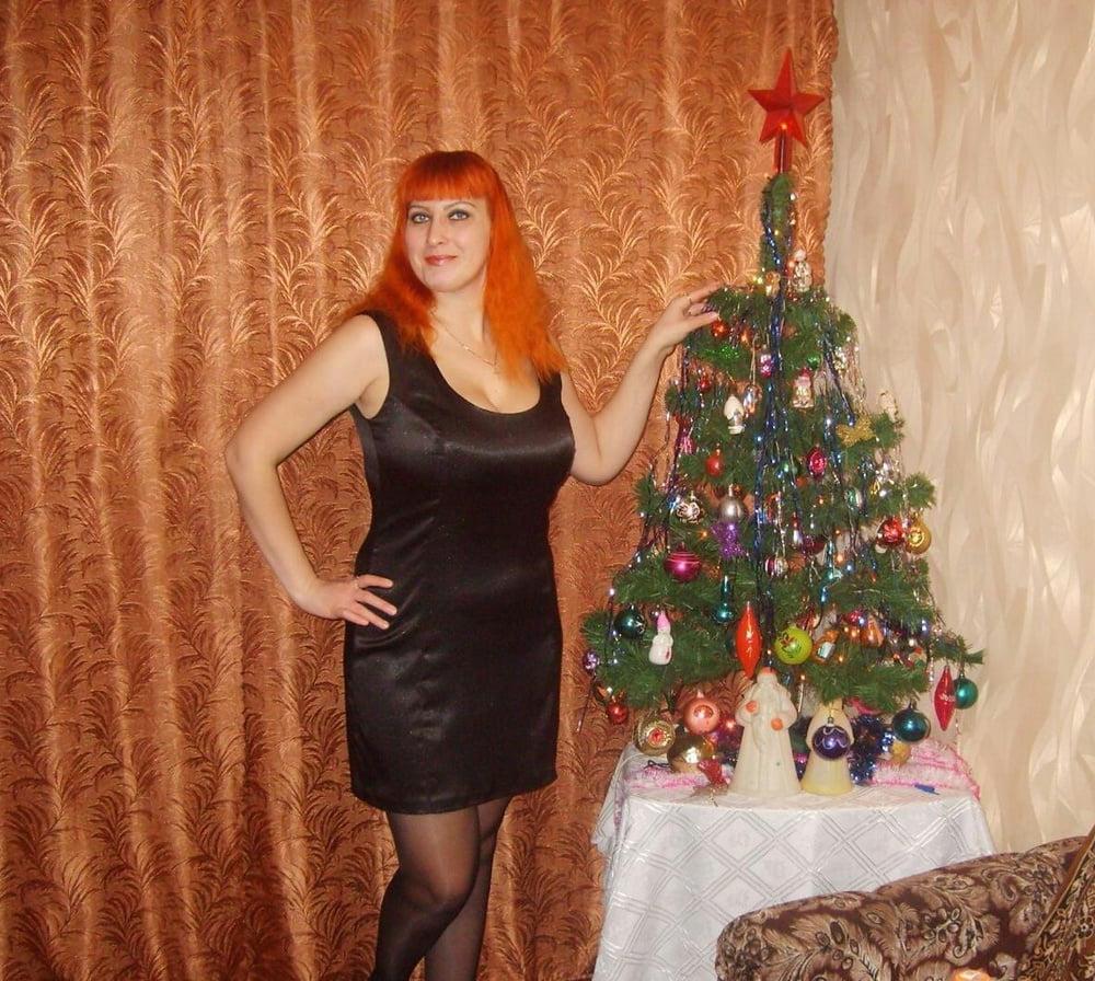 25P Busty Russian Woman 3632
