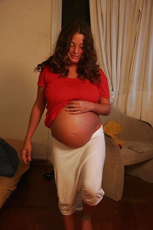 25P Pregnant girls ... By Gonget