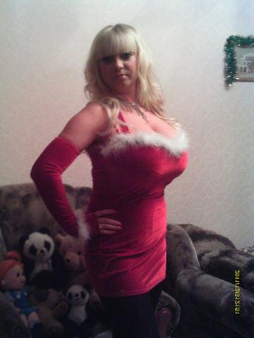 25P Busty Russian Woman 3634