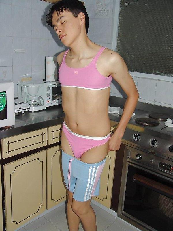 25P AMATEUR LADYBOYS 1
