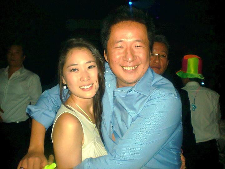 18P Last pic asian girl, so young hot...