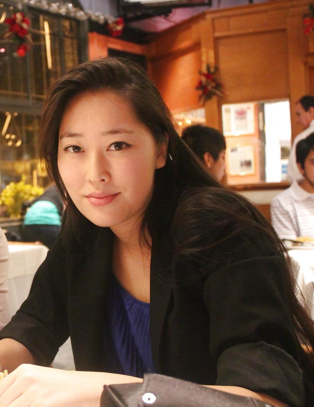 18P Last pic asian girl, so young hot...