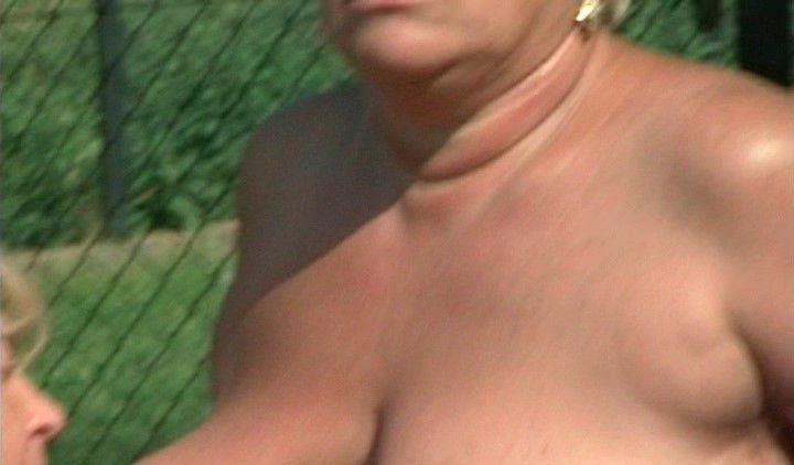 25P 934. #granny #grandma #mature