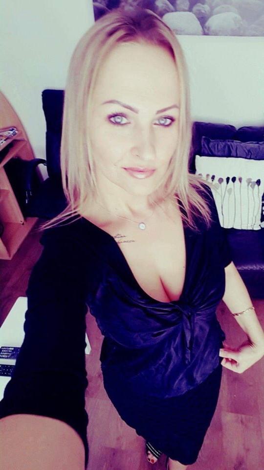 10P Russian Milf Sluts. Russische Milf Schlampen 25