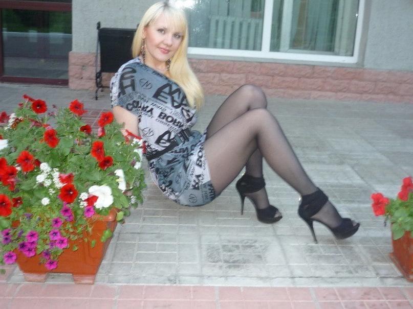 10P Russian Milf Sluts. Russische Milf Schlampen 25