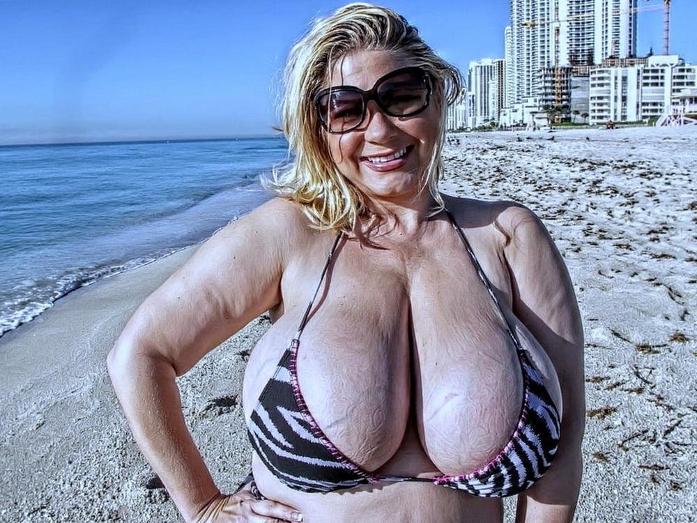 25P Webtastic Special: Granny Time Vol.1152