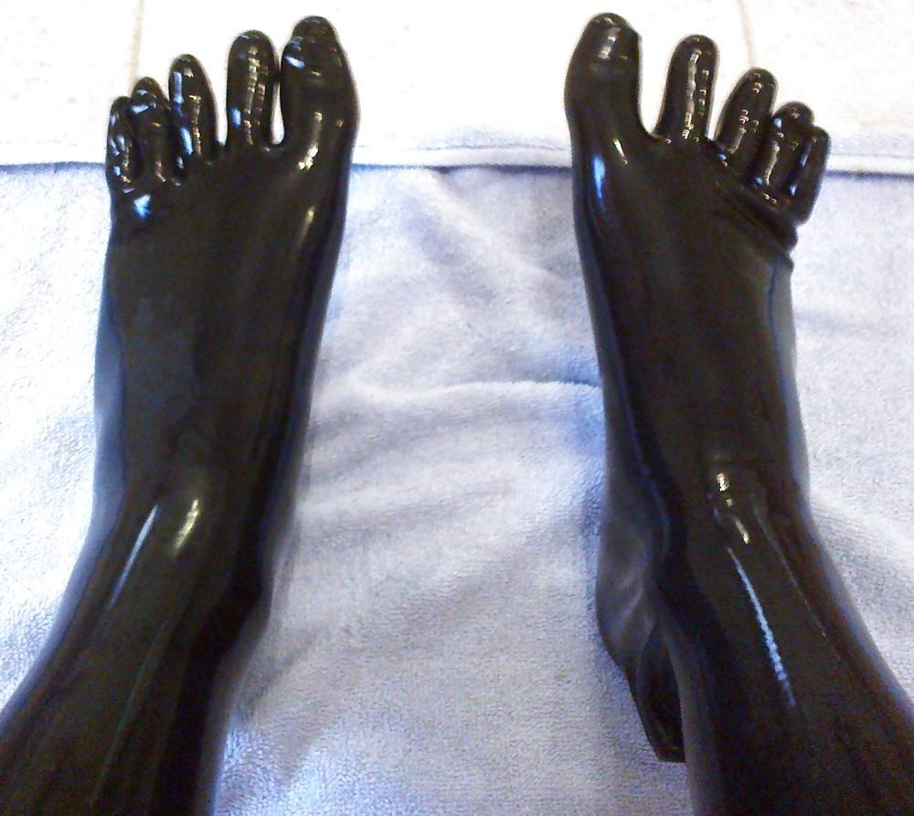 12P B1ackwolf as Rubber Sub Toy